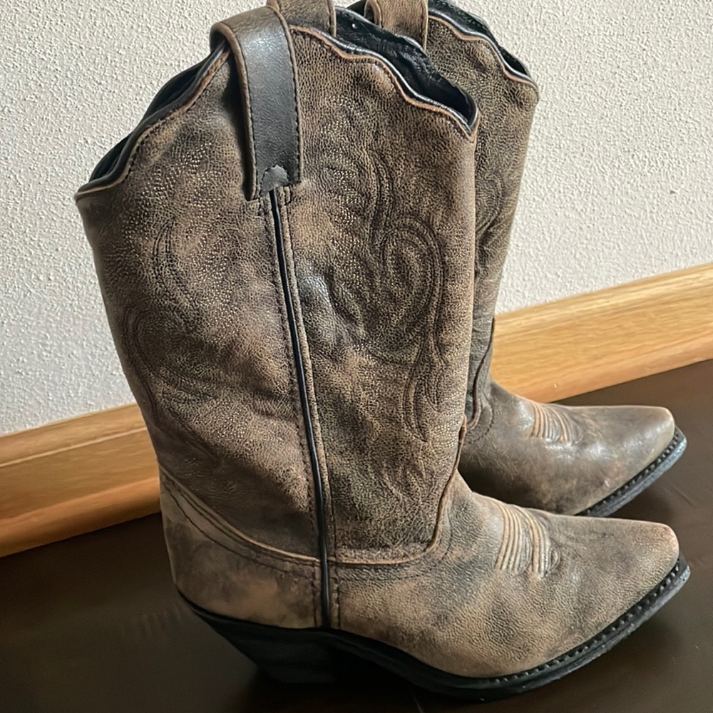 ROCKIN Country Womens Leather Western Boots Size 7M NWOT